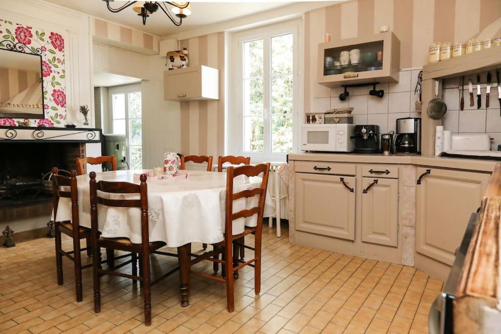 Charmante Maison Jardin A 100 Metres Du Clos Luce Amboise Ngoại thất bức ảnh