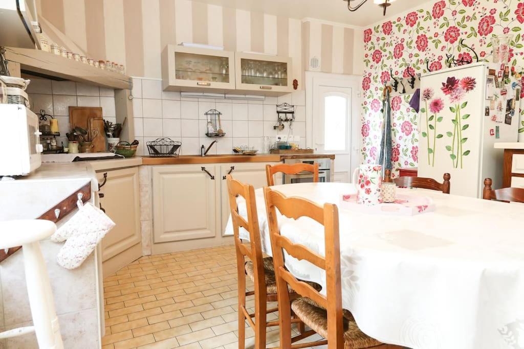 Charmante Maison Jardin A 100 Metres Du Clos Luce Amboise Ngoại thất bức ảnh